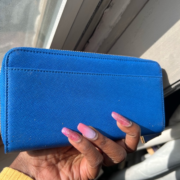 Calvin Klein wallet electric blue - Picture 2 of 5